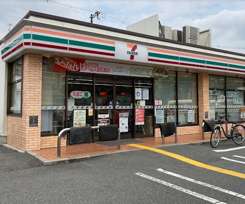 コンビニ　セブンイレブン 大阪住吉1丁目店（コンビニ）まで408m