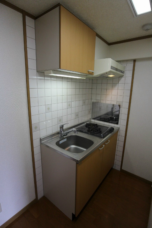 キッチン　写真準備中のため、別室を参照しています。