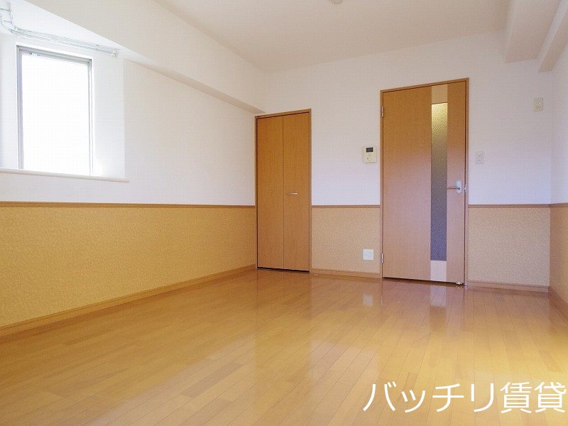居室・リビング　別号室イメージの為、現状を優先致します。