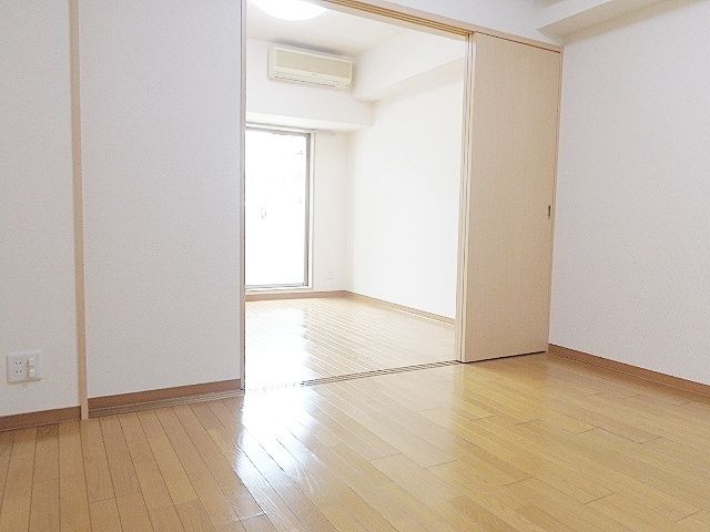 居室・リビング　洋室