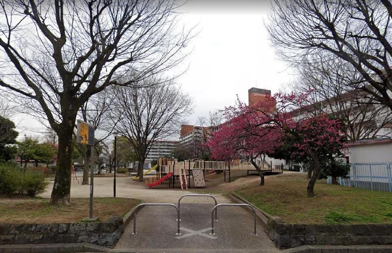 公園　青和コミュニティ公園（公園）まで180m