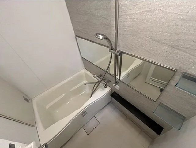 バス・シャワールーム　別部屋参考写真