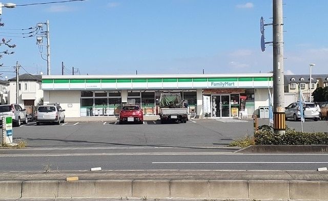コンビニ　ファミリーマートさいたま大和田店（コンビニ）まで260m