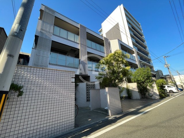 建物外観　Lacine燦　外観