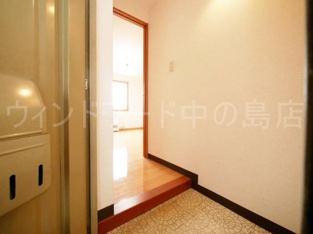 玄関　詳細は、ウィンドワード中の島店までご相談下さい。