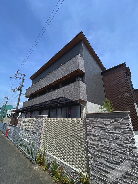 アジュール石津の外観写真