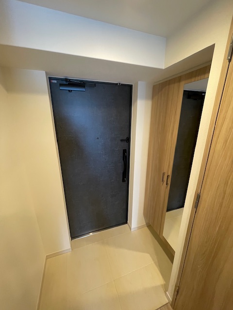 S-RESIDENCE堺浜寺axialの玄関写真