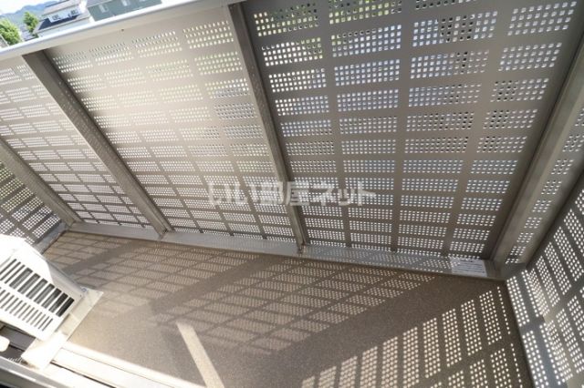 ＪＲ東北本線 福島駅 バス乗車時間：25分 最寄りバス停で下車 徒歩4分 2階建 築4年の内装写真