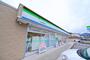 コンビニ　ファミリーマート安芸瀬野駅前店（コンビニ）まで735m