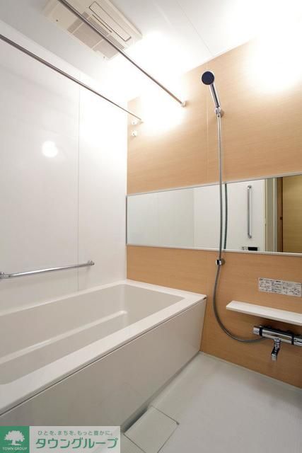 バス・シャワールーム　※写真は同タイプ住戸です。