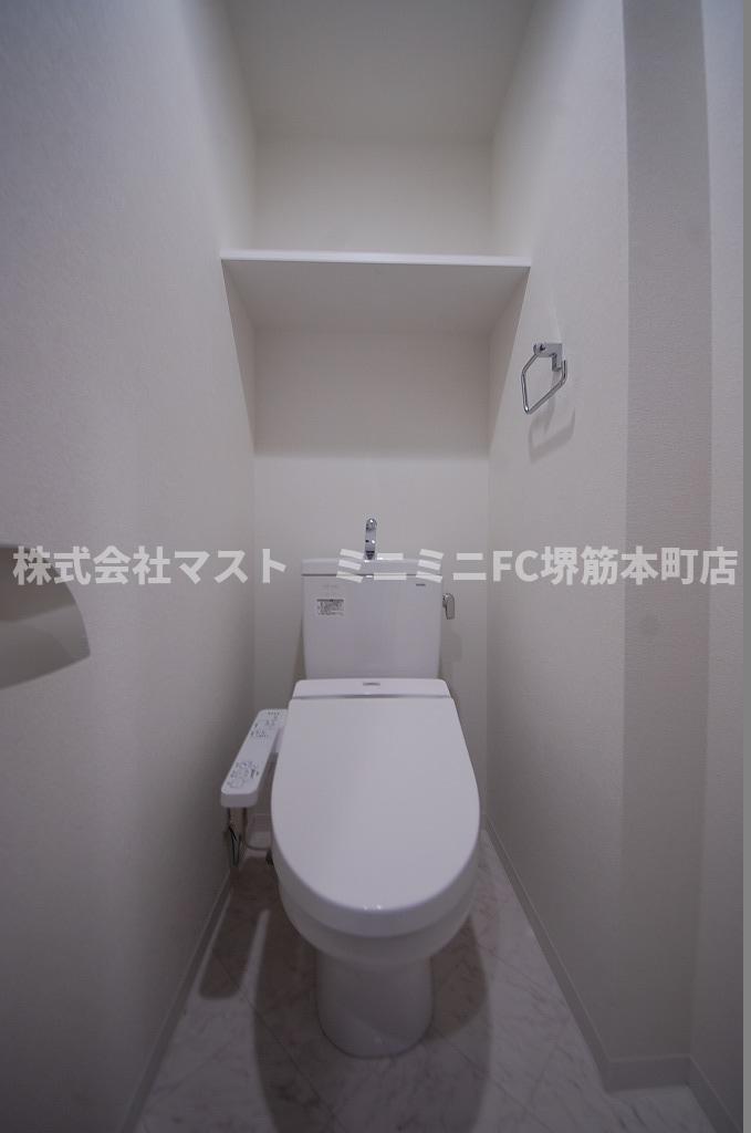 地下鉄御堂筋線 淀屋橋駅 徒歩5分 15階建 築11年のトイレ写真