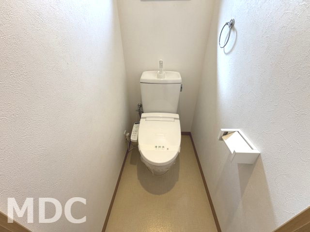 ＪＲ高徳線 佐古駅 徒歩14分 2階建 築18年のトイレ写真