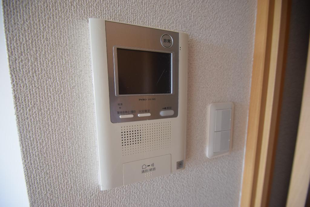 セキュリティ　カメラ付インターホン