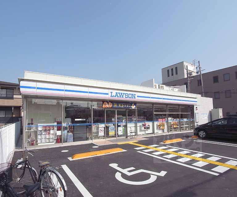 コンビニ　セブンイレブン京都伏見羽束師店（コンビニ）まで600m