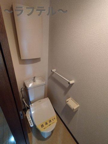 トイレ　別部屋イメージ写真