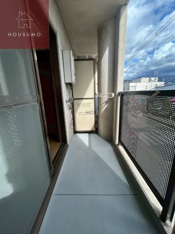 バルコニー　広々としたバルコニーです