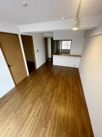 阪急千里線 南千里駅 徒歩9分 5階建 築51年の居間写真