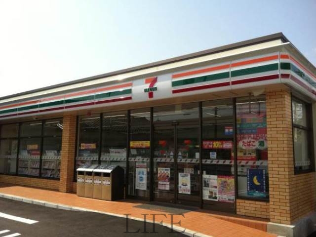 コンビニ　セブンイレブン札幌南13条店（コンビニ）まで325m