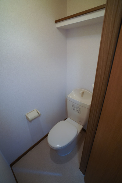 トイレ　同じ建物の別なお部屋