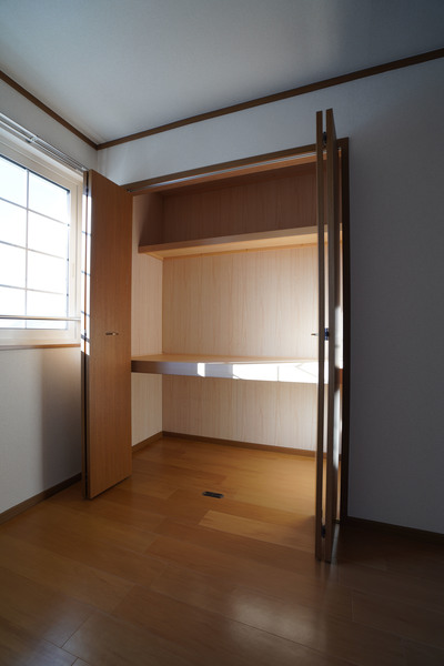 収納　同じ建物の別なお部屋