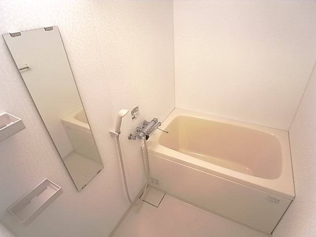 ローゼンコート禄屋の風呂写真