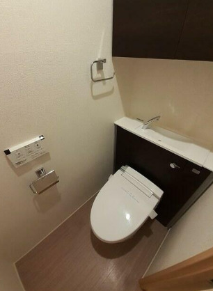 トイレ　ゆったりとした空間のトイレです