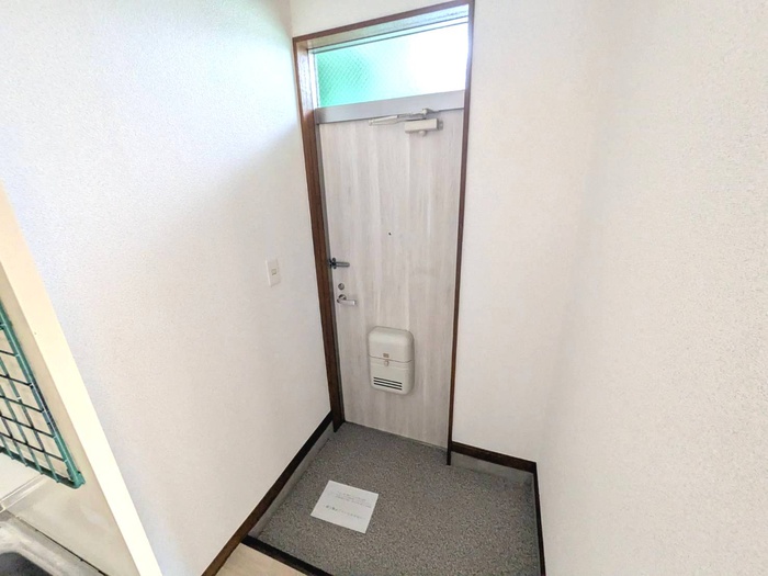 シエル妙蓮寺の玄関写真