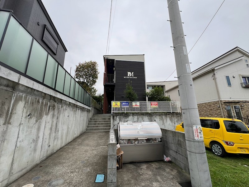 小田急小田原線 東海大学前駅 徒歩26分 2階建 築10年の外観写真