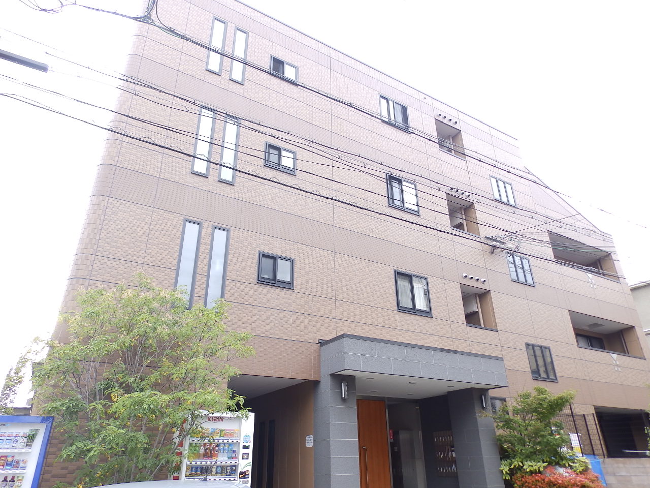 建物外観　南向きです