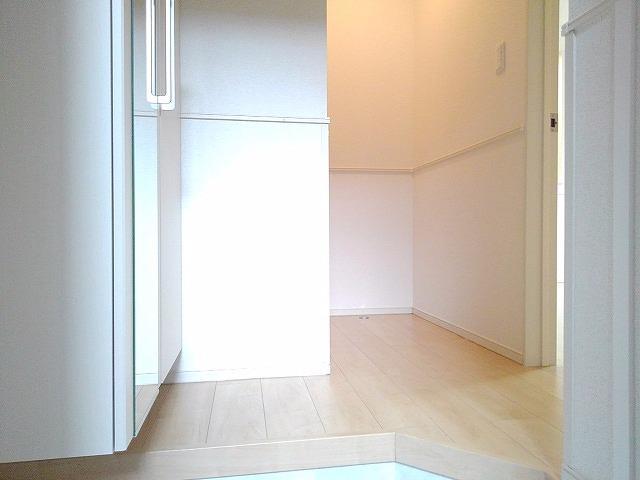casa ariettaIIの玄関写真