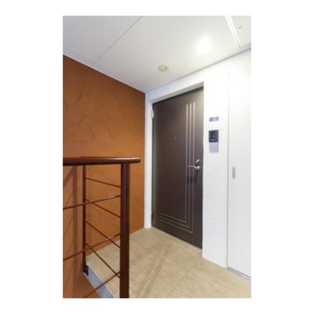 玄関　※写真は同タイプ住戸です。