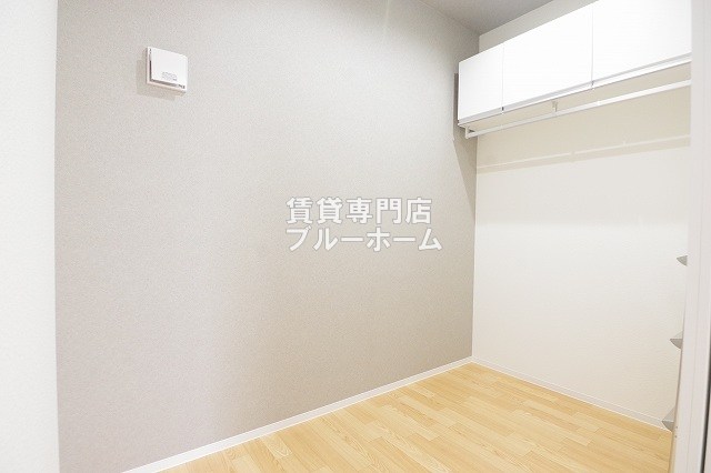 その他部屋・スペース　2.2帖の広い洋室です！