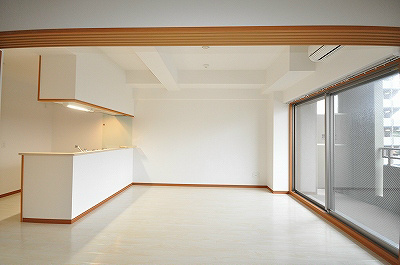 居室・リビング　★ＬＤＫ9.8帖★