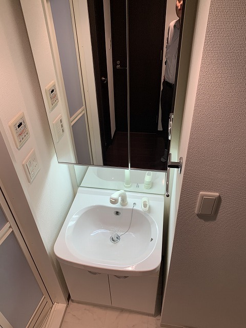 洗面設備　独立洗面台