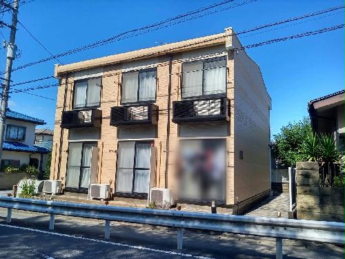 建物外観　駐車場付きなので車も持ちの方も便利