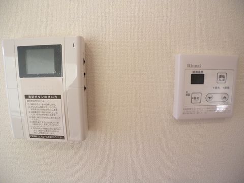セキュリティ　モニター付きインターホン