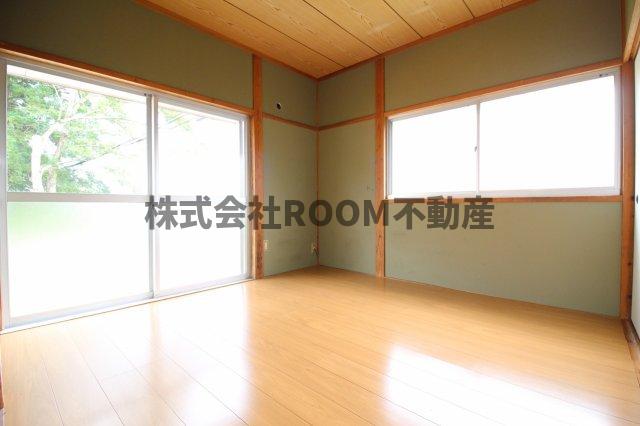 その他部屋・スペース　落ち着いて過ごせるお部屋なので、寝室にいかがでしょうか