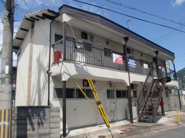 カルム関生の建物外観