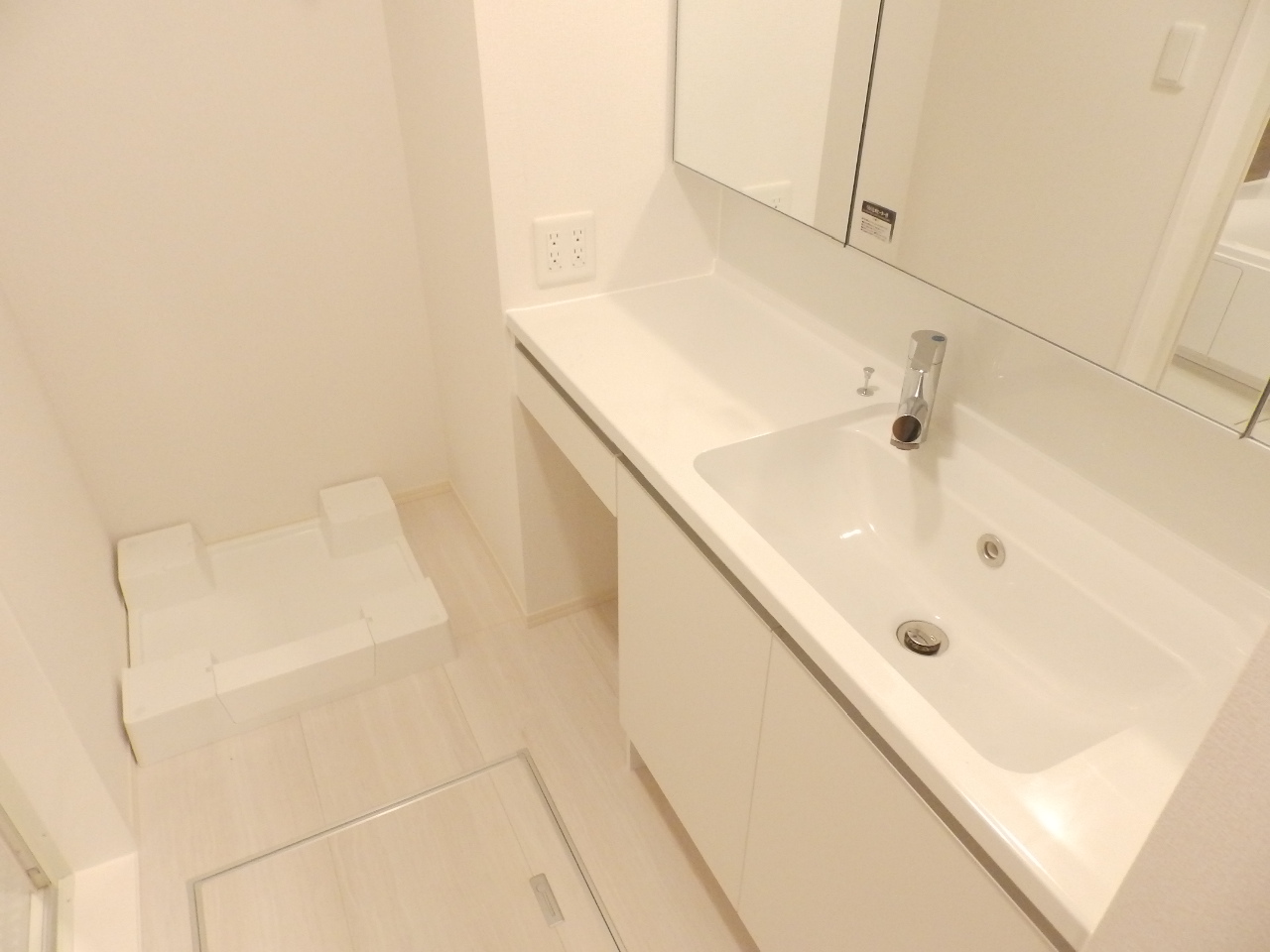 D-room灘北通の内装写真