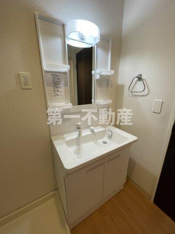 洗面設備　洗髪洗面化粧台