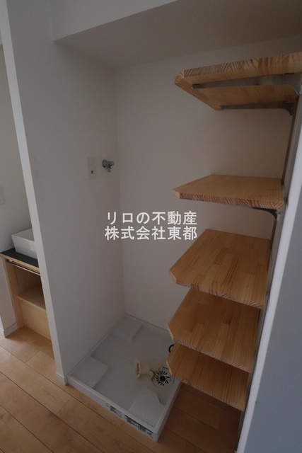 その他　洗濯機置場には防水パンを設置！水漏れも安心です◎