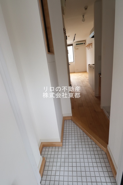 玄関　玄関から見たお部屋です☆
