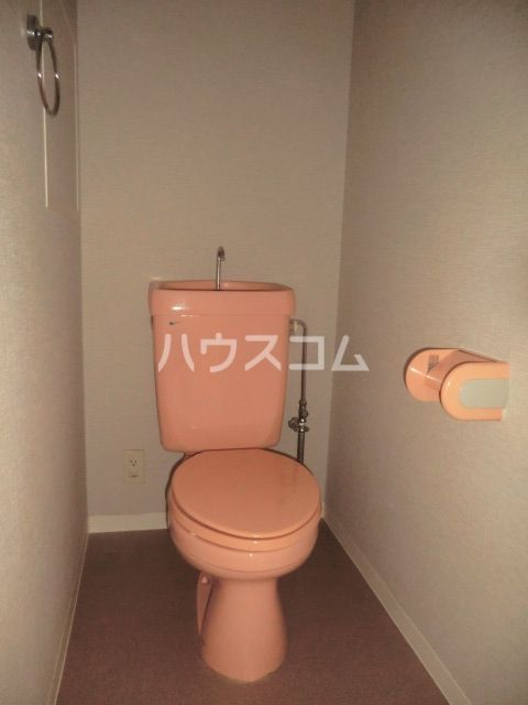 【葛飾区東水元のマンションのトイレ】