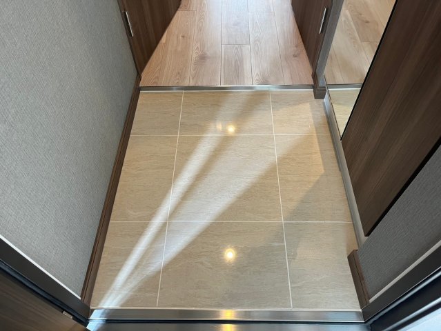 玄関　メイクスWアート上前津V