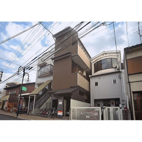 アルフィナード馬町の建物外観