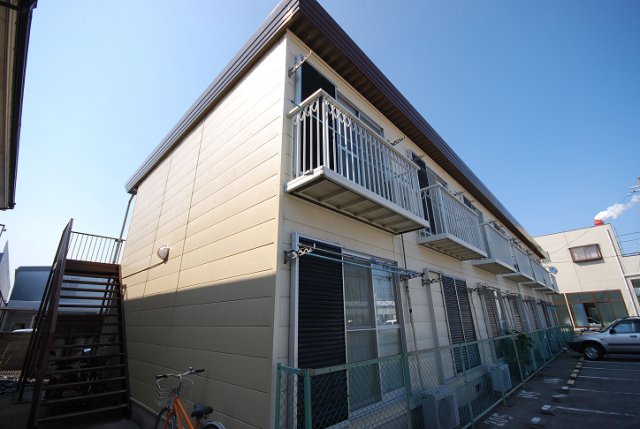 北島ハイツの建物外観