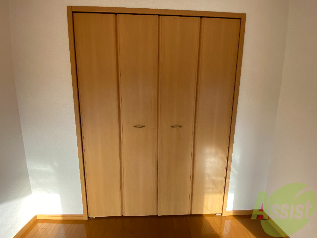 収納　こちらは収納です。中はどうなっているのでしょう。