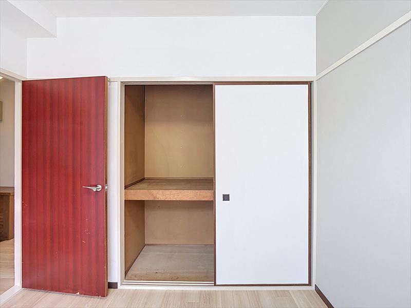 収納　※写真は同物件の別部屋です