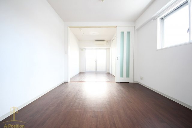 居室・リビング　南堀江プライマリーワン