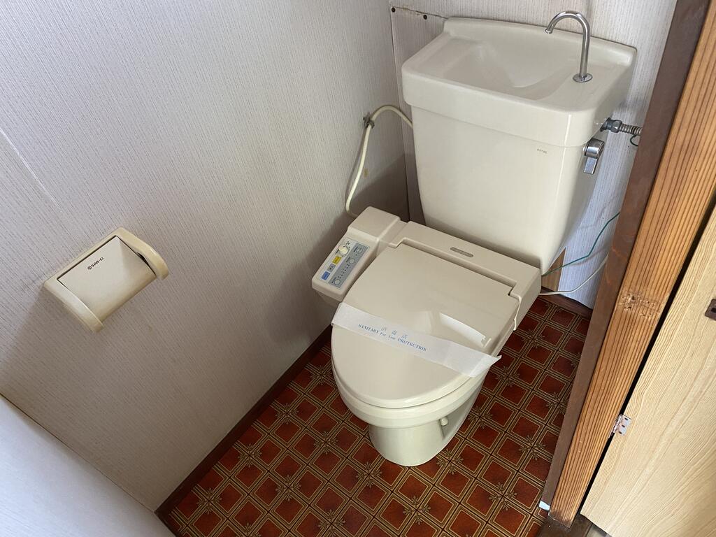 上貝塚貸家のトイレ写真